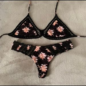 Acacia Aloha Set